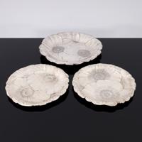 3 Wallace POPPY Sterling Silver Serving Plates - Sold for $2,688 on 10-11-2026 (Lot 703).jpg